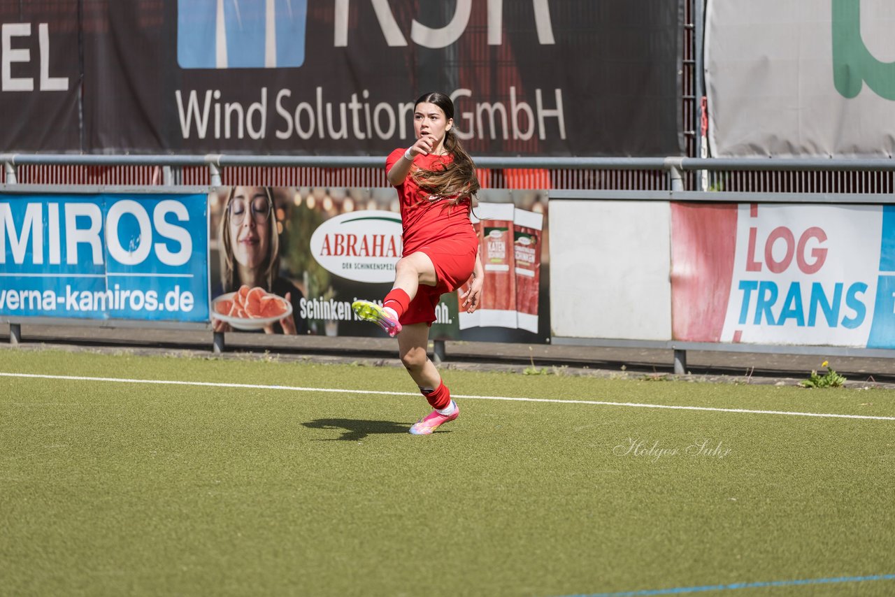 Bild 172 - wBJ Lotto Pokal Finale  Eimsbuetteler TV - Hamburger SV : Ergebnis: 0:3